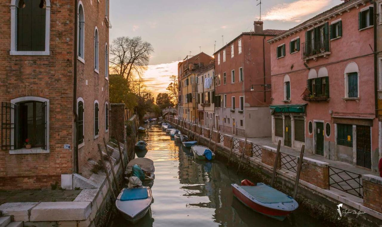 Ca' Braga Biennale Apartment Venesia Bagian luar foto