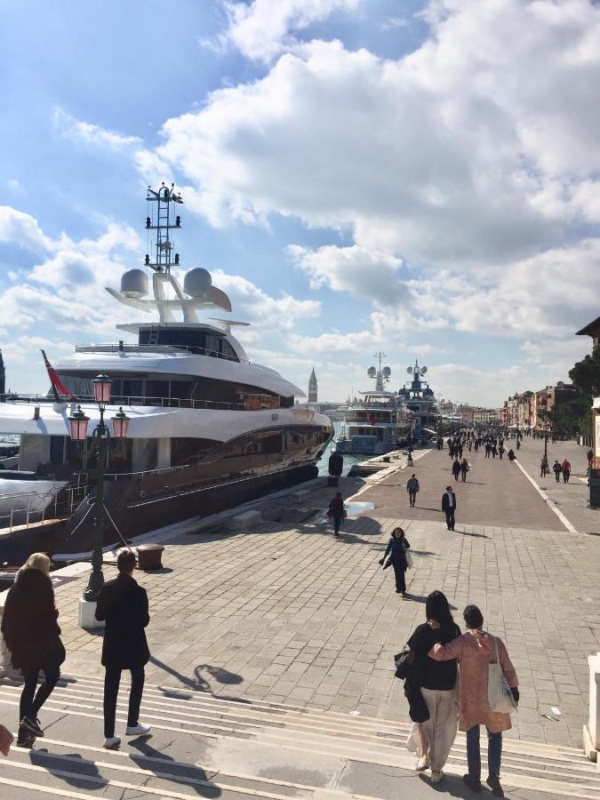 Ca' Braga Biennale Apartment Venesia Bagian luar foto